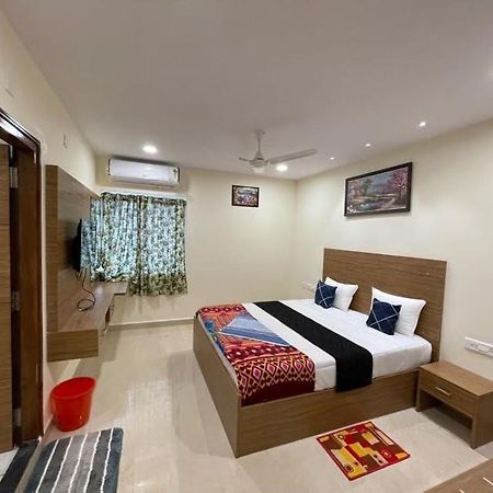 Srilakshmitulasiresidency Hotel Tirupati Exterior photo